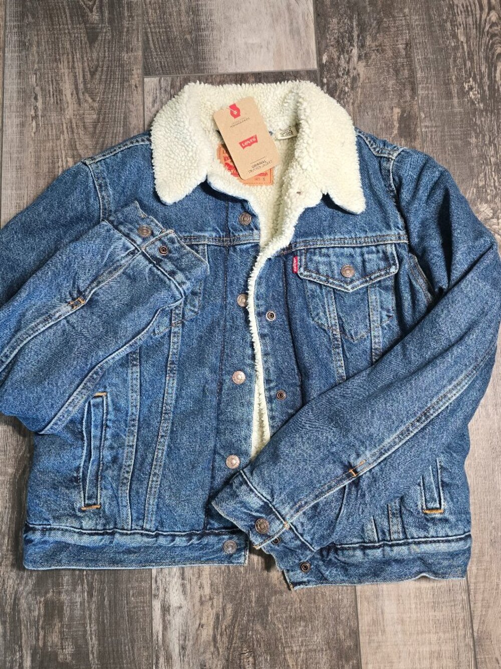Levis Womens Original Sherpa Trucker Jacket Denim Blue Size Small NWT